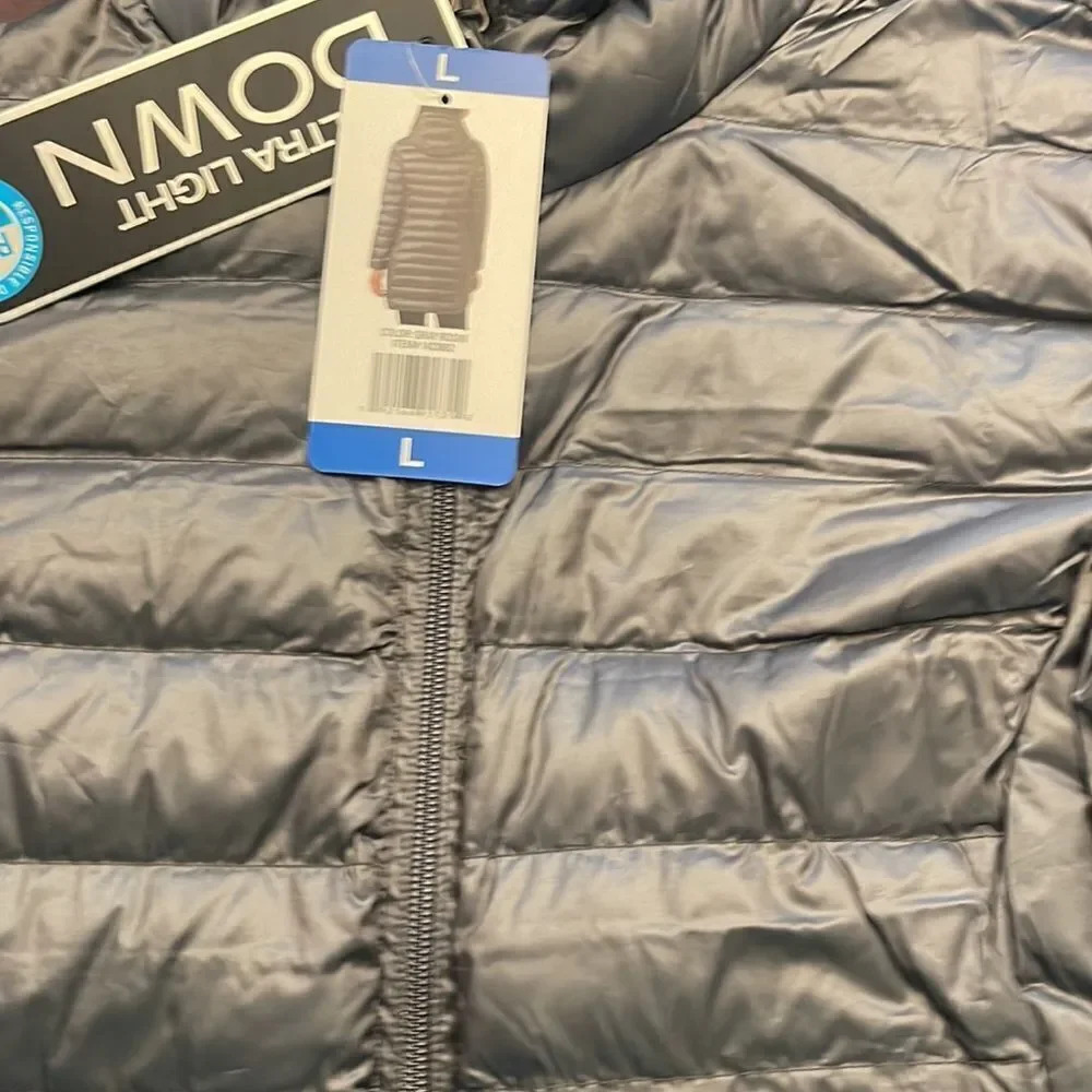 Adventure Women's Ultra Light Down Jacket - Picture 10 of 10
